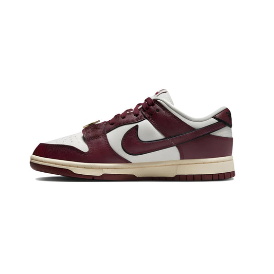 Nike Dunk Low SE Just Do It Sail Team Red (W)