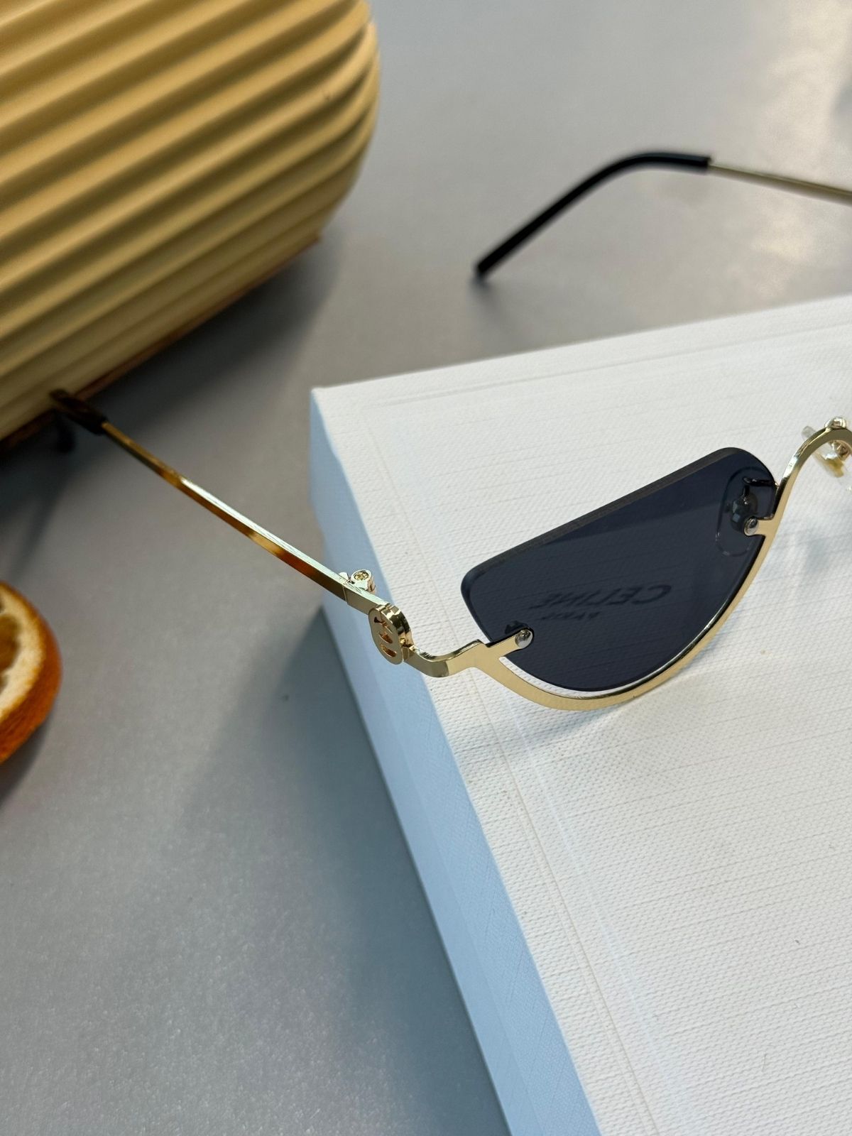Gucci Metal Çerçeve Gold Güneş Gözlüğü – Mavi Degrade
