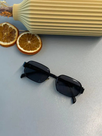 Celine Triomphe Metal Square Güneş Gözlüğü – Black