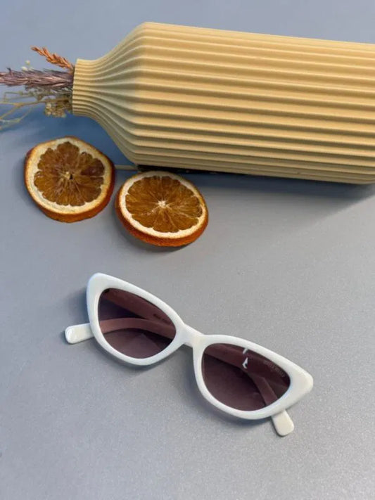 Miu Miu Cat-Eye Güneş Gözlüğü – Beyaz Pembe degrade