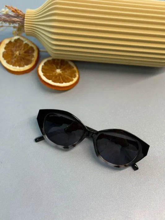 Saint Laurent SL M143 Cat-Eye Güneş Gözlüğü – Siyah Degrade