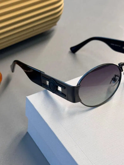 Versace VE2264 Medusa Icon Güneş Gözlüğü- Siyah-Mor degrade