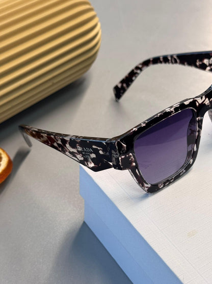 Prada Rachel Paris Güneş Gözlüğü – Gri Leopar