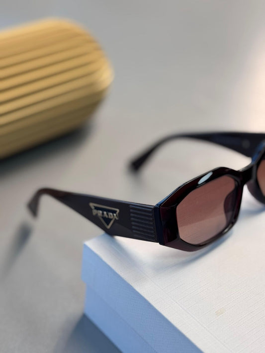 Prada Retro Effect Güneş Gözlüğü – Kahve
