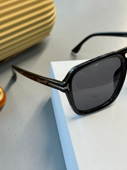 Tom Ford Dikdörtgen Güneş Gözlüğü – Black