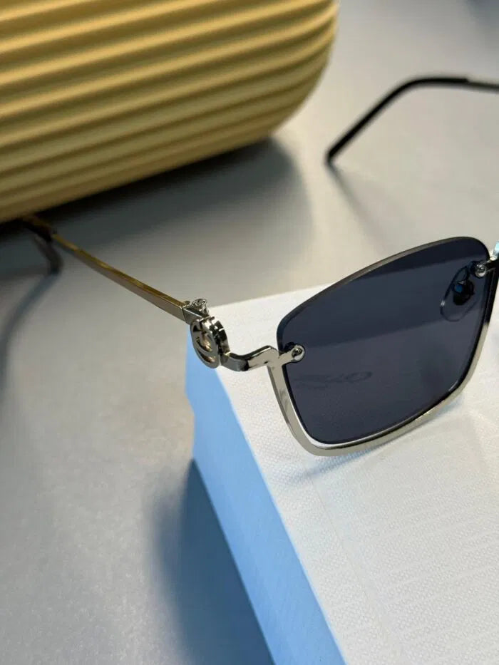 Gucci Metal Çerçeve Kare Gümüş  Güneş Gözlüğü – Siyah