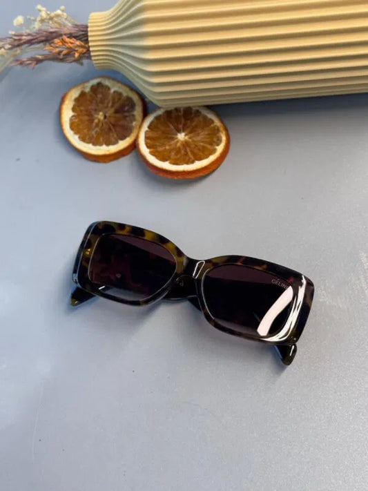 Celine Triomphe XL 01 CL – Dikdörtgen Güneş Gözlüğü – Leopar Kahve