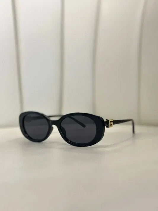 Gucci Oval Güneş Gözlüğü- Siyah