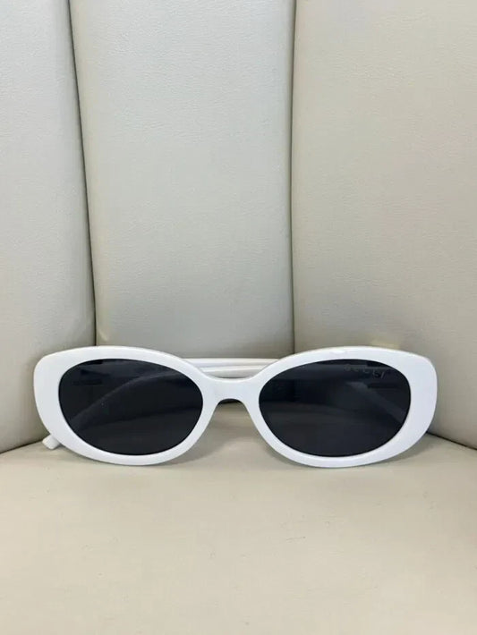 Gucci Oval Güneş Gözlüğü – Beyaz