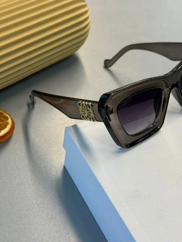 Loewe Anagram Bevelled LW Dikdörtgen Güneş Gözlüğü –Transparent Grey
