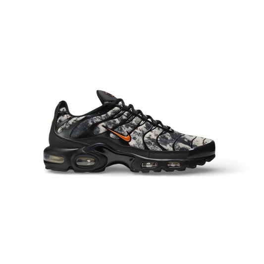 NIKE AIRMAX PLUS TN 'BLACK/CAMO'