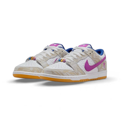 NIKE Rayssa Leal X Dunk Low SB