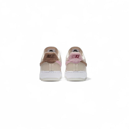 Nike Air Force 1 LXX