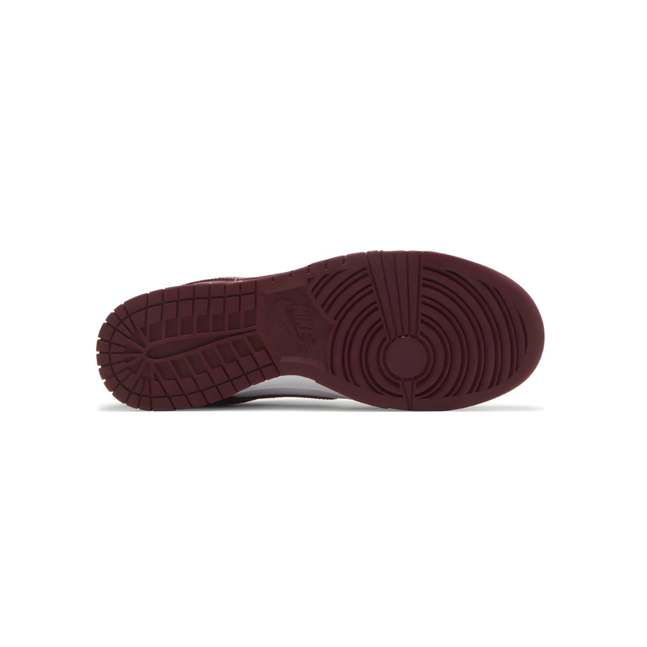 Nike Dunk Low Team Red