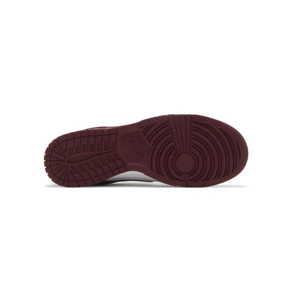 Nike Dunk Low Team Red
