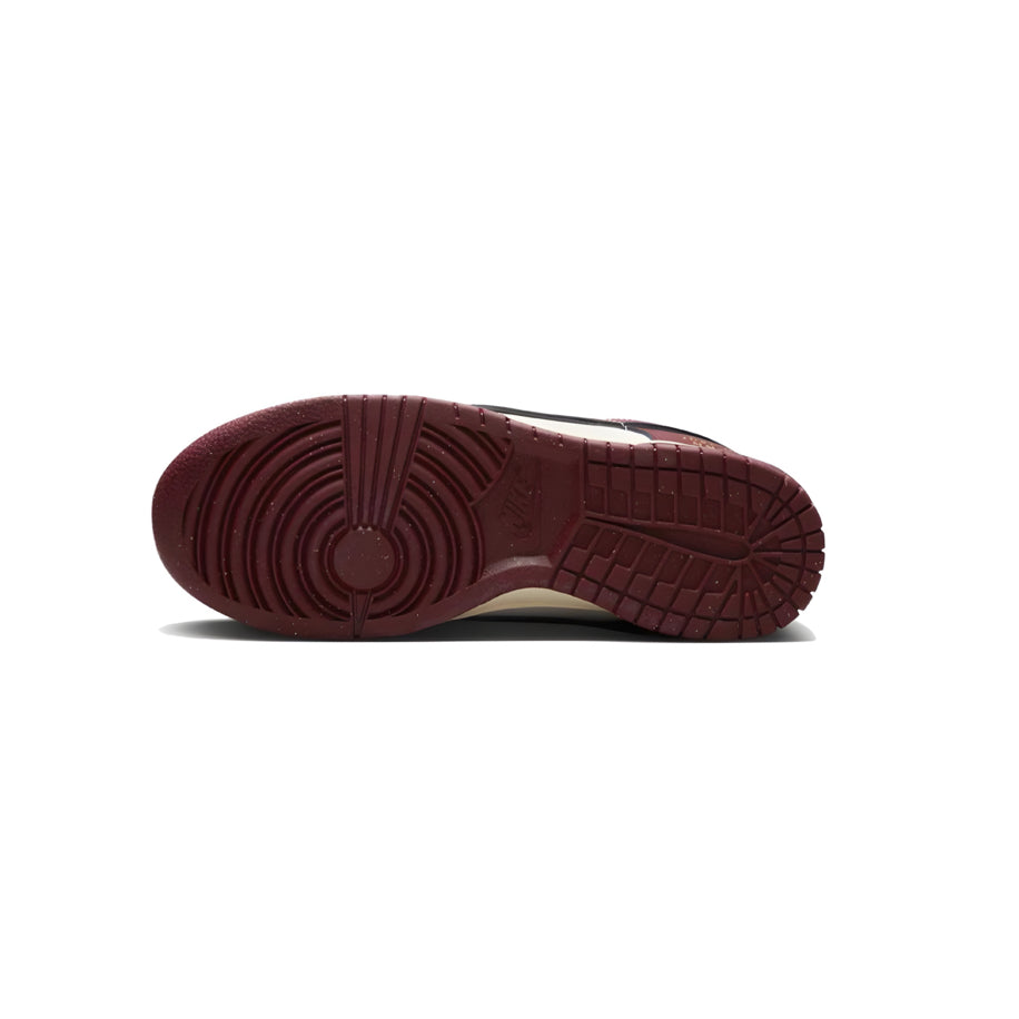 Nike Dunk Low SE Just Do It Sail Team Red (W)