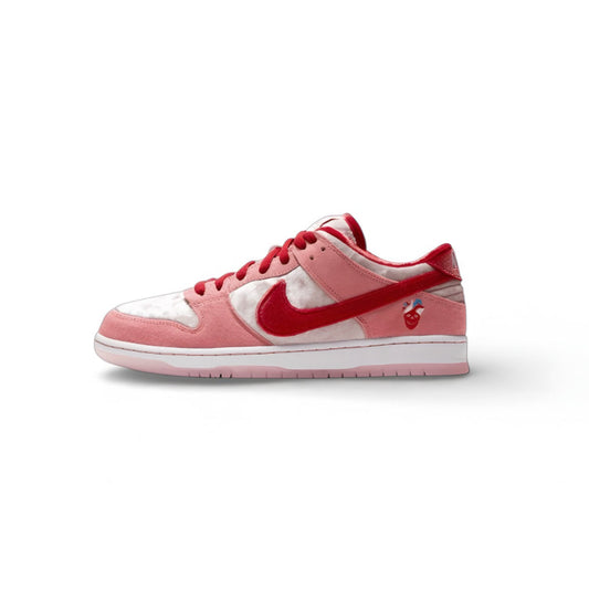 Nike SB Dunk Low Strangelove