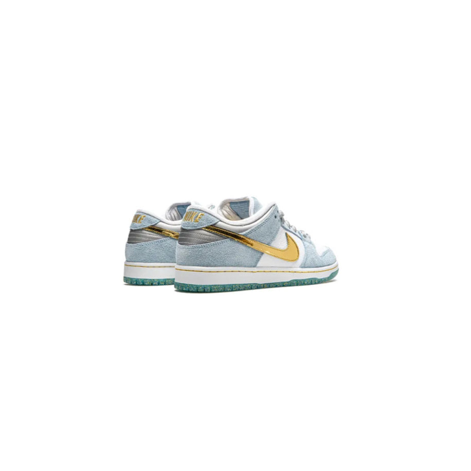 Nike x Sean Cliver SB Dunk Low "Holiday Special"