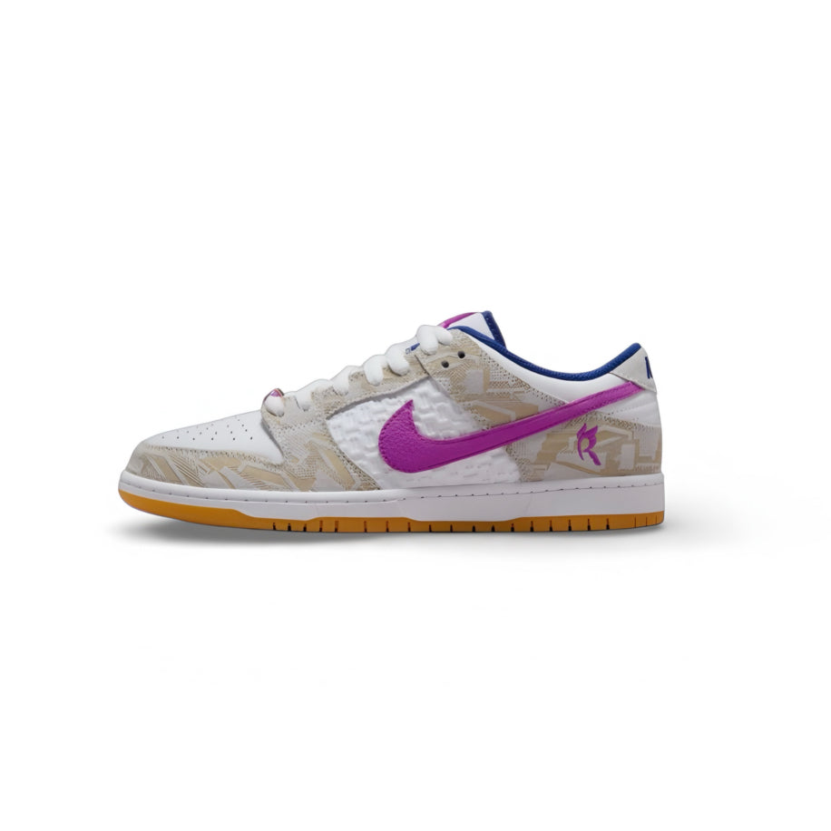 NIKE Rayssa Leal X Dunk Low SB