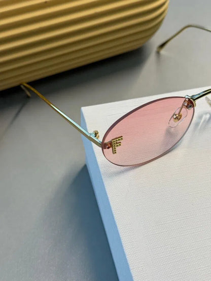 Fendi Kristal Oval Güneş Gözlüğü – Pudra Gradyan