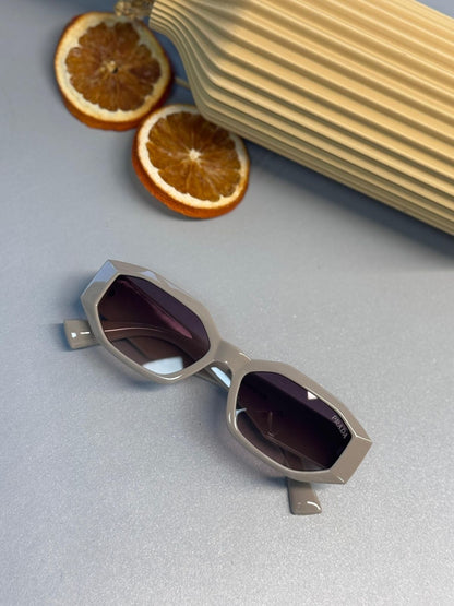 Prada Retro Effect Güneş Gözlüğü – Vizon