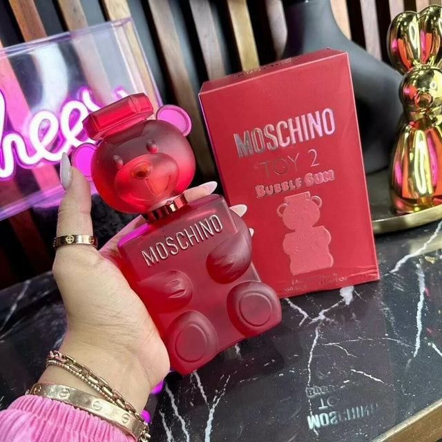 Moschino Toy 2 Bubble Gum Red 100ml Kadın Parfum
